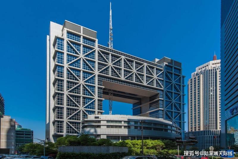 上海证券大厦,位于上海市浦东陆家嘴金融贸易区,为上海证券交易所