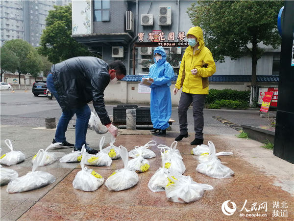 让居民吃上活鱼 武汉推动鲜鱼消费进社区全覆盖(图1)