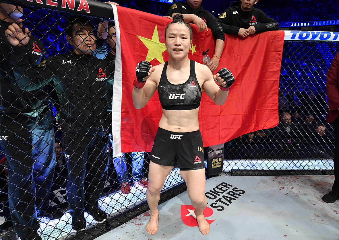 "这是张伟丽于2018年8月首度踏上终极格斗冠军赛(ufc)舞台时外界对她