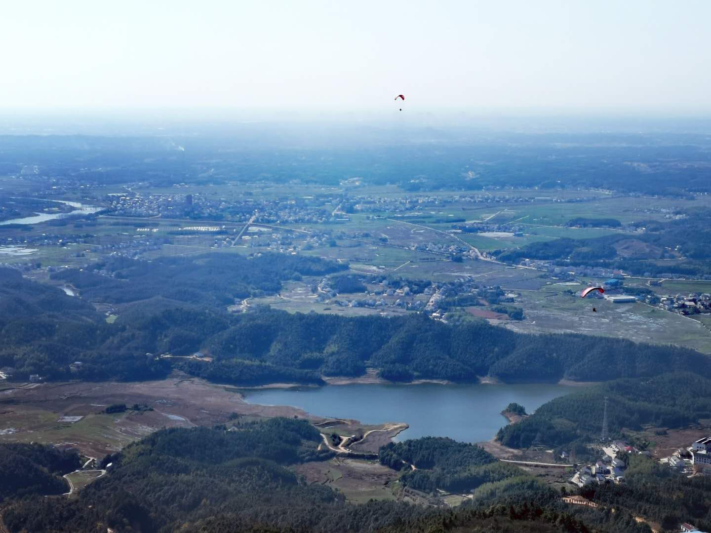 岳阳汨罗智峰山滑翔伞基地