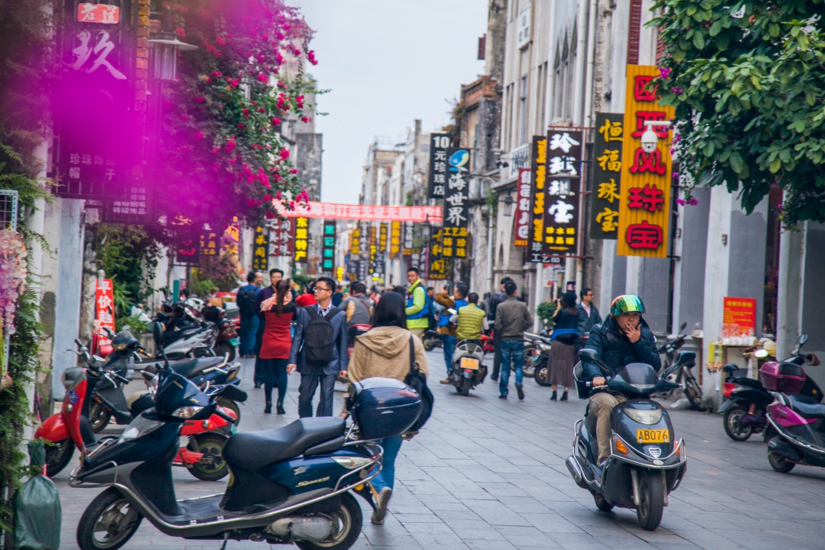 原创中国最适合养老的4个城市，退休后带上老伴儿去住，享受惬意时光