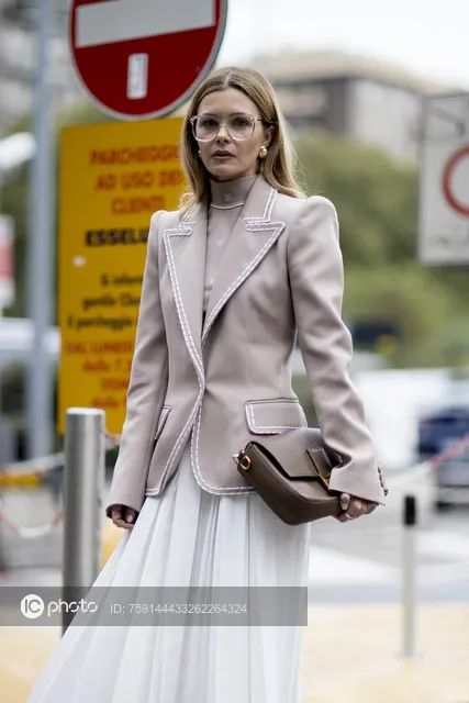 ������ȻҪ�������ֵ�İ���,�ÿ��ֲ���ײ��!