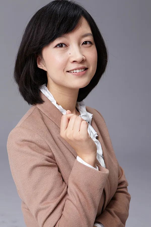 作为女性管理者,她对职场女性高层管理的性格特征也有很多感触,在她看