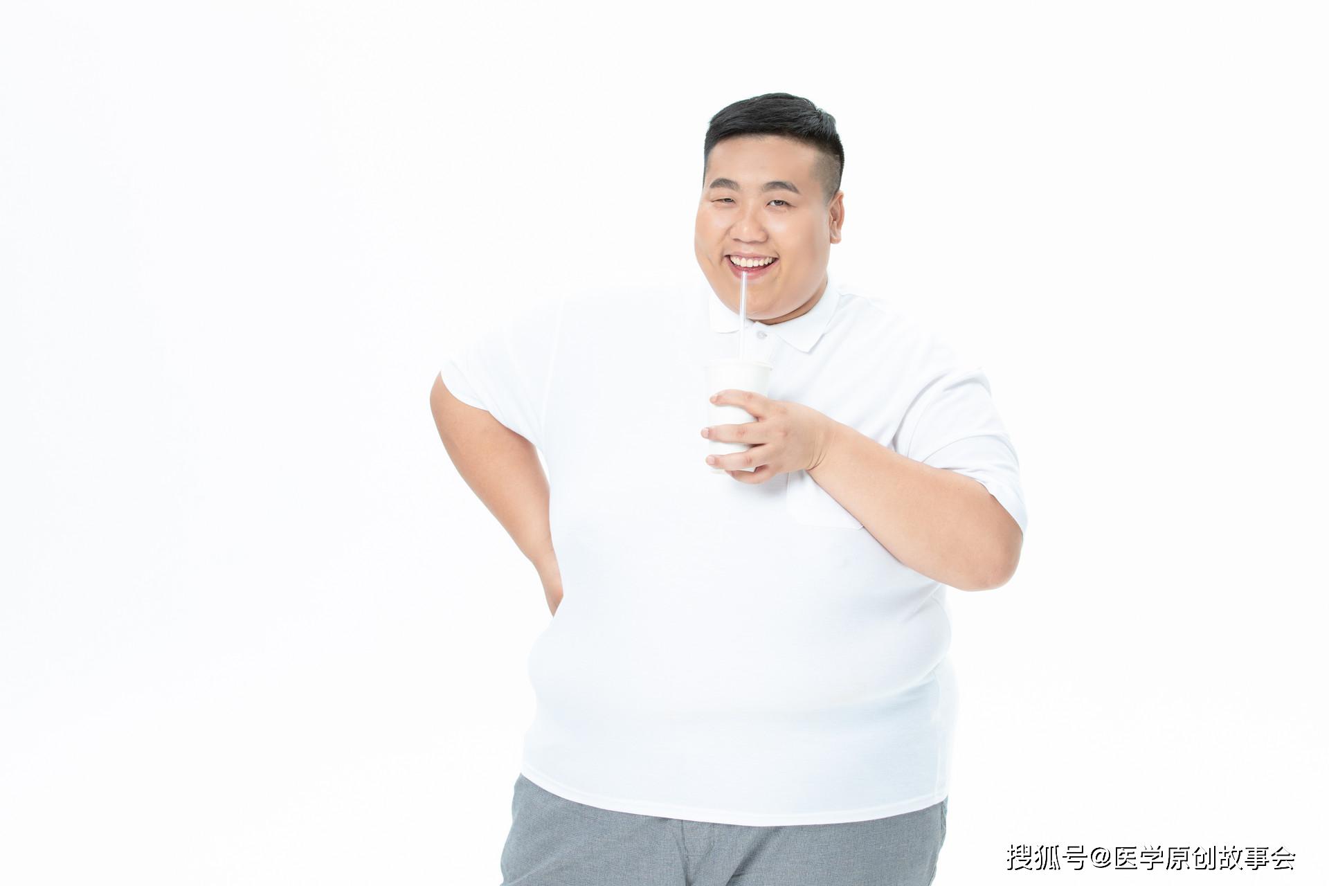 原创21岁大学生被确诊糖尿病，不喝酒不吸烟，只因长期在做一件事