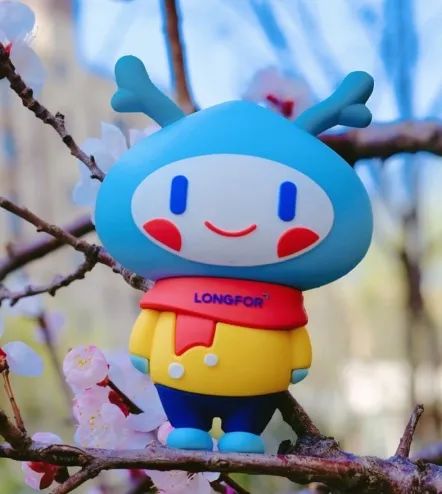 龙小湖充电宝一份!