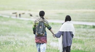 向佐郭碧婷终于举行婚礼，婚纱十分唯美衬的新