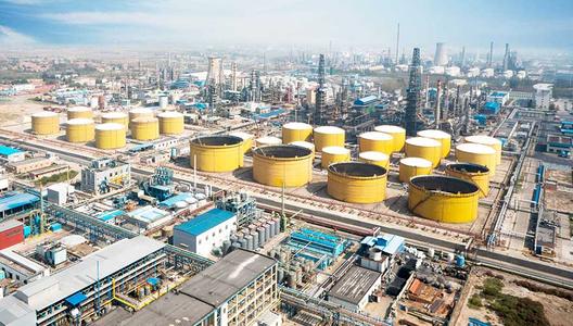 中东土豪国家为啥不自己搞“精加工”？这下有