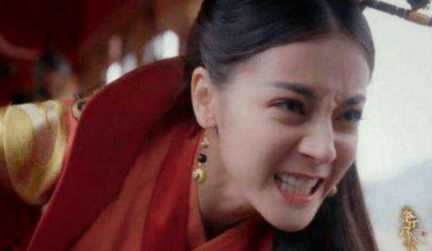 “愤怒”是演员的照妖镜：杨颖瞪眼，热巴咬牙
