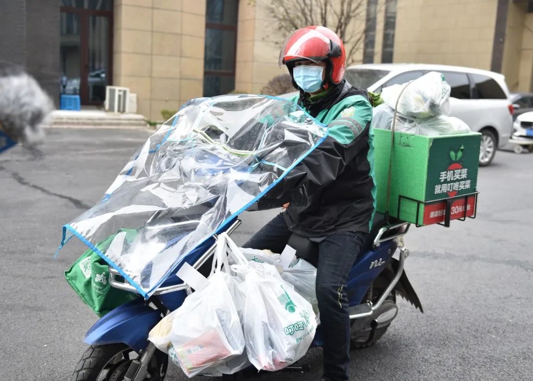 复工故事叮咚买菜我们多跑路让客户少出门