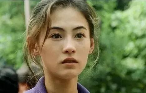 张柏芝“被赶下飞机”后，再被曝蛮横不讲理，
