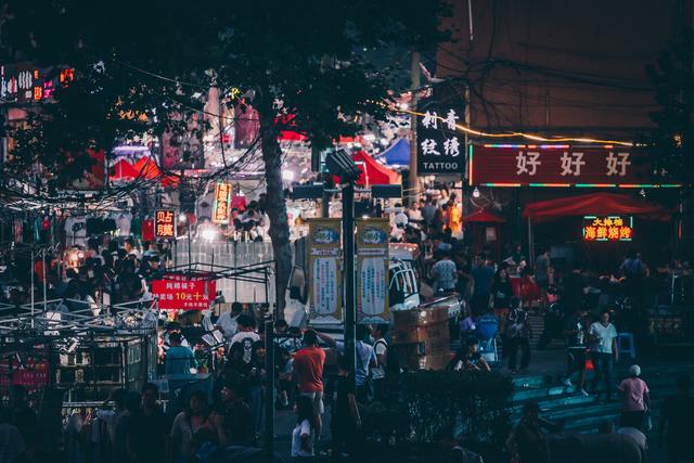 扫街青岛:李村夜市