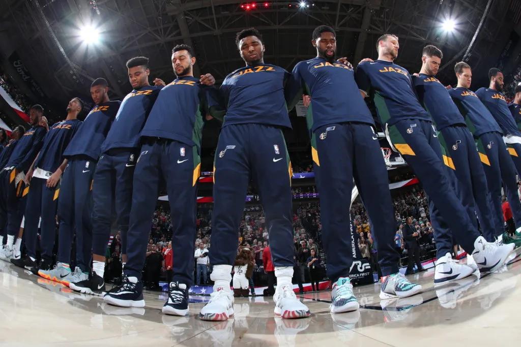 [戈贝尔]全队拒绝病毒检测！8000万先生去夜店狂欢！神仙也救不了他，