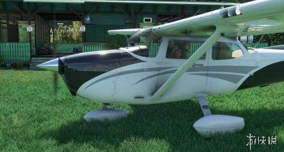 《微软飞行模拟》新截展示高清机体与自然坏境