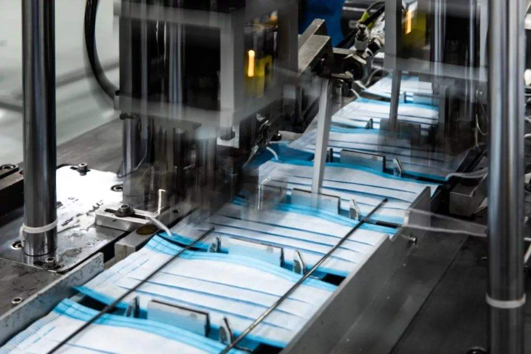 日产1亿只，中国口罩或成全球“硬通货”，西方