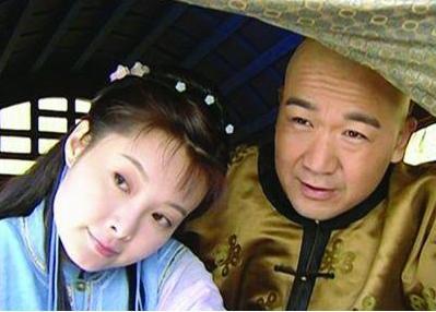 看了袁立年轻时照片，才明白当年为啥陆毅迷恋