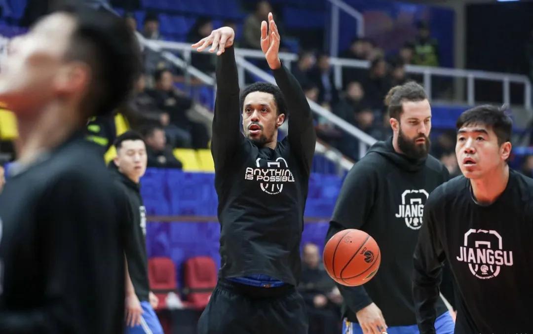 姚明很▲后果很严重，重拳出击！终身禁赛+暂停经纪人执照！姚明很生气