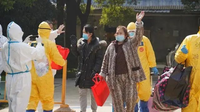 “我们回家了！”湖北大学康复驿站170人今天结束隔离观察