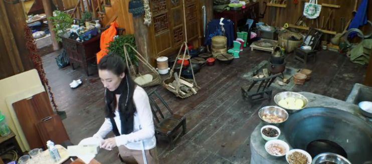节目：产后五个月洁癖严重，自嘲一孕傻九年《向往》张柏芝大方谈三胎