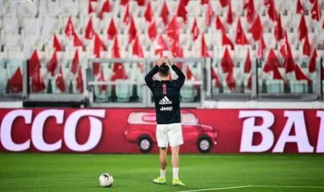 「水之恩」不忘点水之恩，对小球迷充满爱心，C罗的优秀人品！为防疫发长文