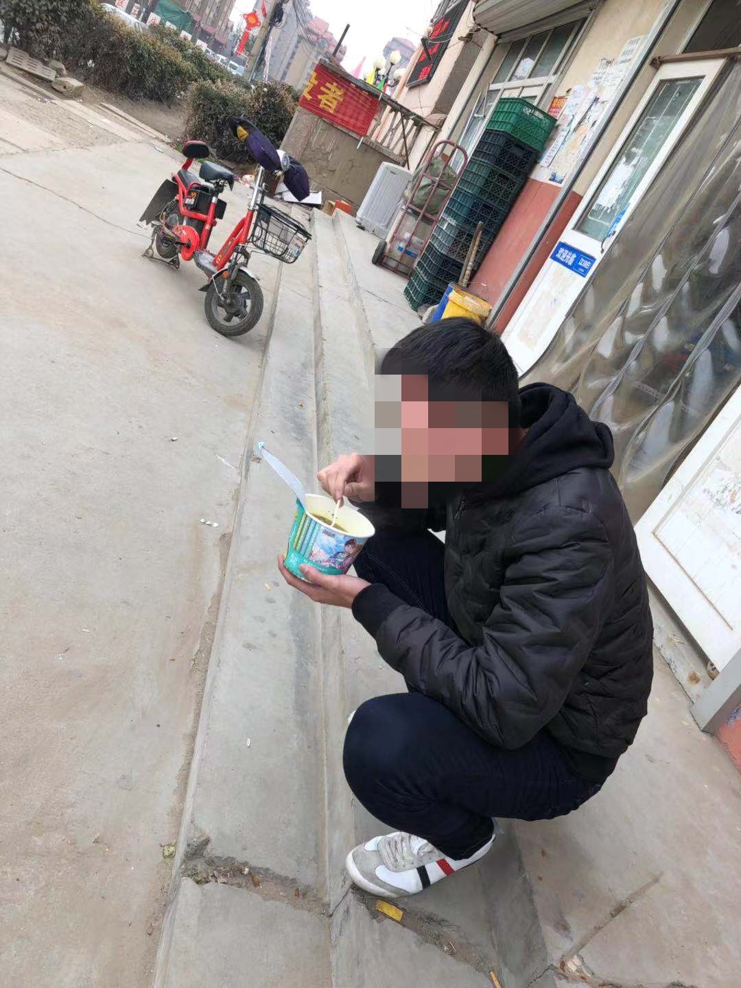 四川郫县豆瓣酱排行榜_这款四川辣酱,美国人抢疯了!一小盒炒到数万美元!中国网友:不就...(2)