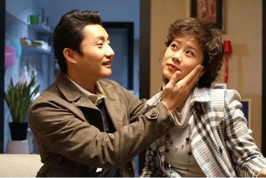 电视剧最近热播的家庭剧 cbe9f1f576b94e9bb96d06bab4c8921d.jpeg