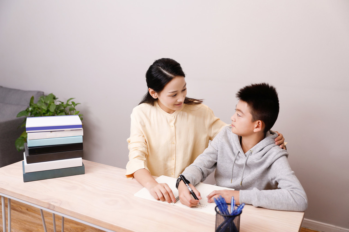 如何让孩子懂得关心父母 ef9a70e5d5ad483ca4097a2357ab110c.jpeg