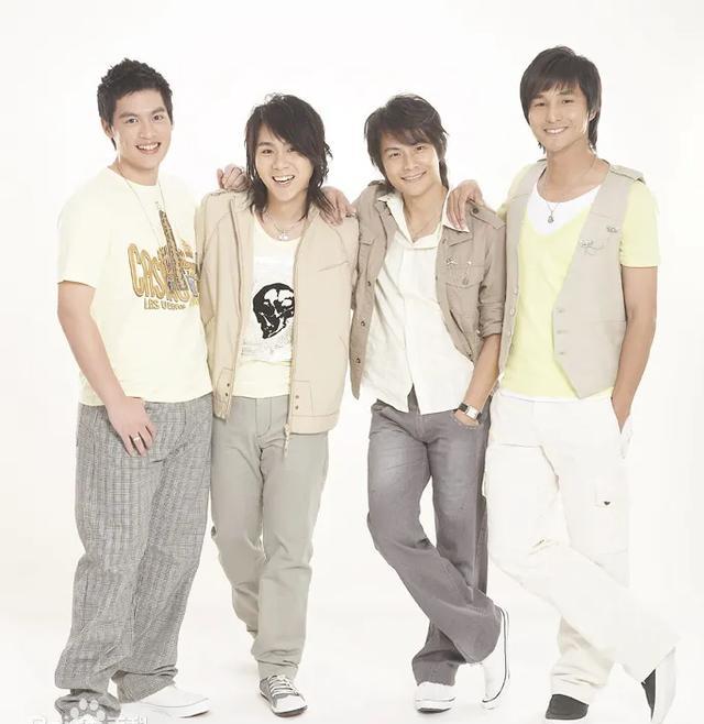 飞轮海解散后同台 fcfb3899307048568def91f060d6f5ba.jpeg