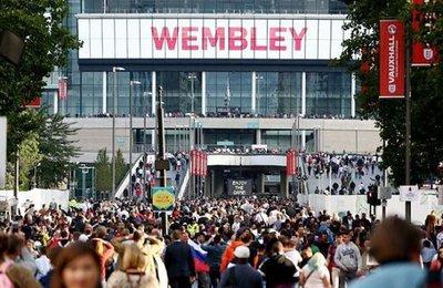 「欧洲杯」欧洲杯为何需推迟？24支球队将横跨12国家！决赛地未来已无法预测，