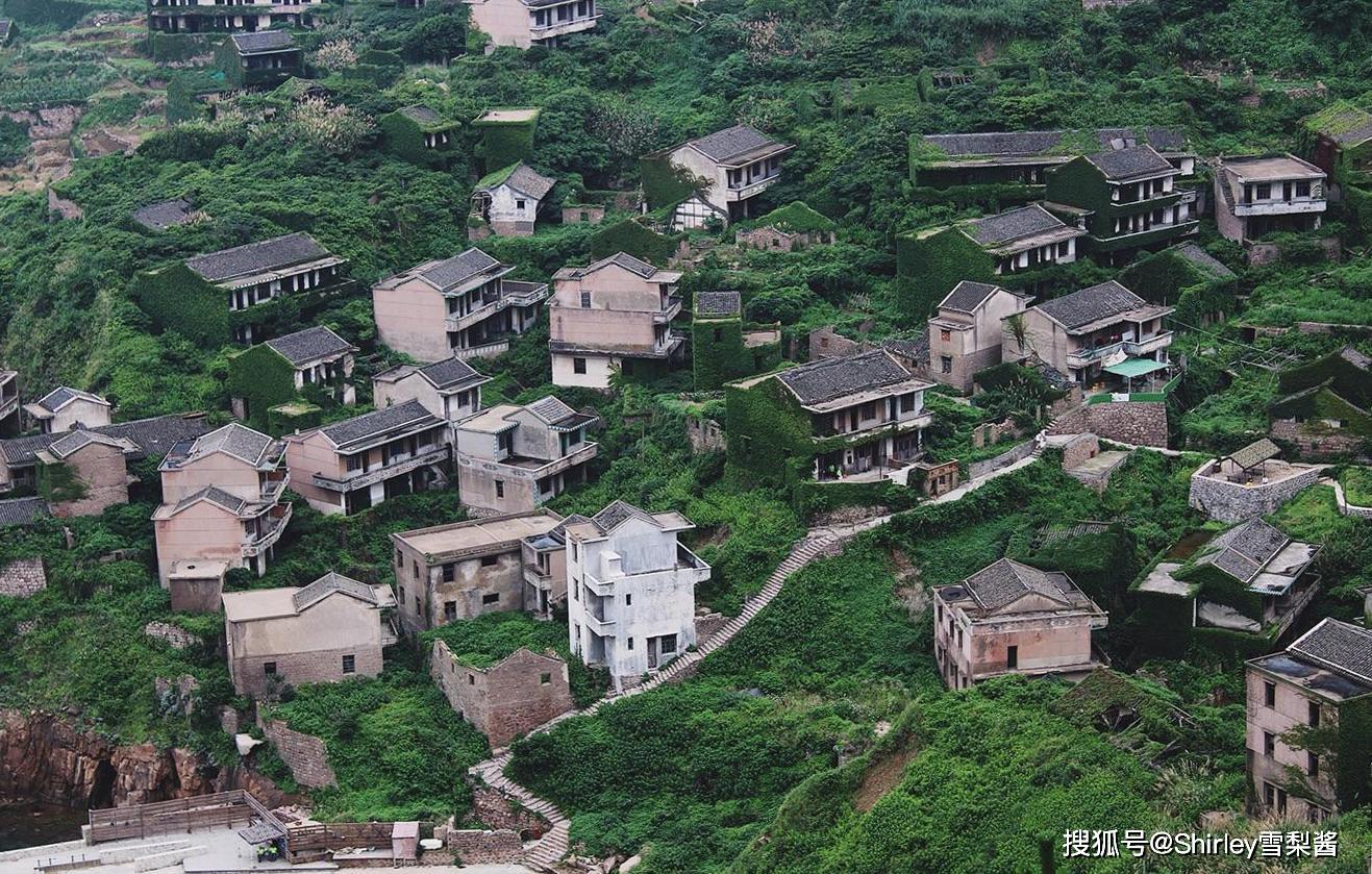 原创此地曾为中国三大鬼村之一现逆袭成网红成中国最美无人村