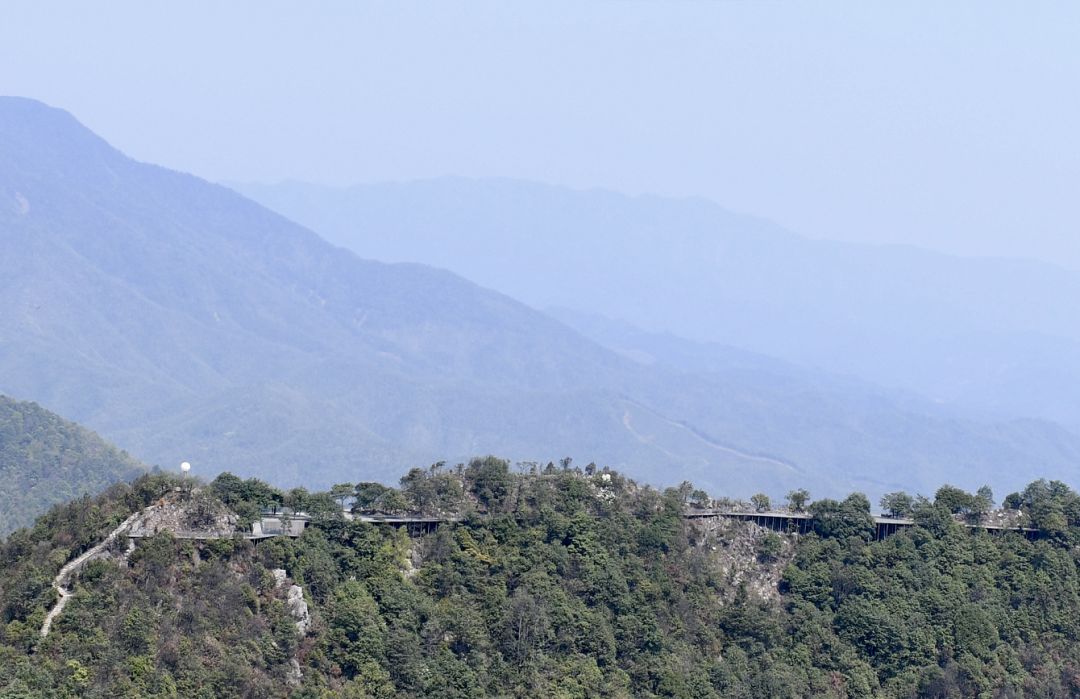 走上丫山