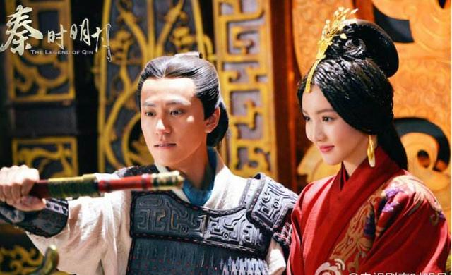 凭大唐荣耀和青云志刷屏却不红，与杨紫恋爱也