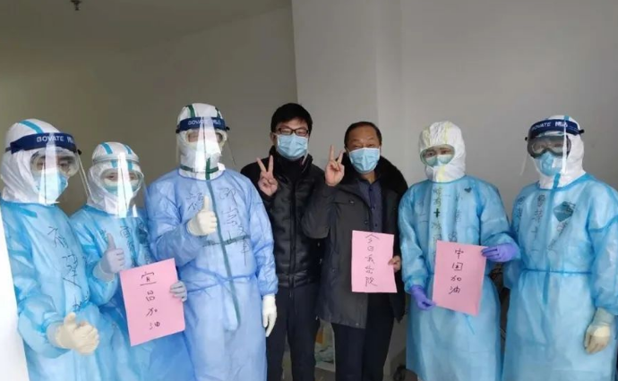 救援：又是谁的女儿湖北救援日记：这是谁的妈妈