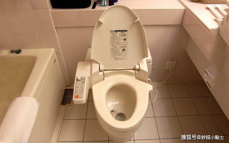 厕所堵的很严重怎么办