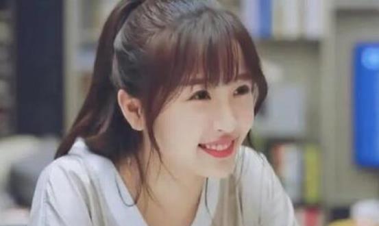 电视剧最近热播古装虞书欣 4ffe284ba5ef4ef9b27d2ae95465d78f.jpeg