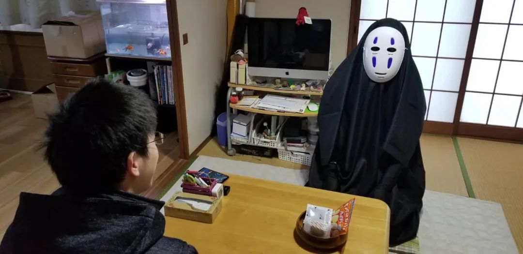 猜成语一个父亲一个女儿_看图猜成语(2)