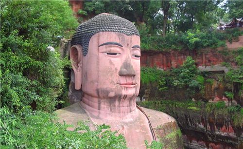 老人发现乐山大佛秘密，获奖5000元，25年后为何