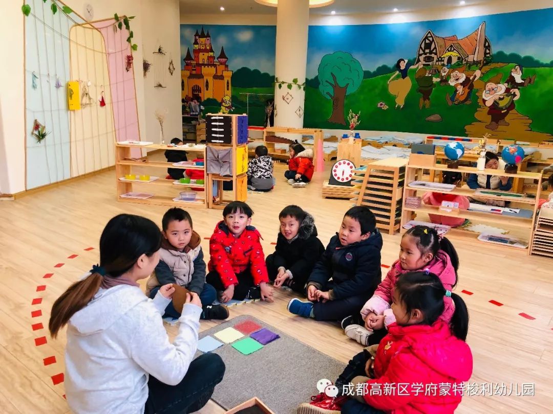 学府蒙特梭利幼儿园,线上报名咨询现已开启.