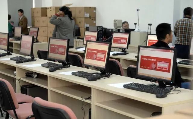 科目一模拟考试练习多少次能考过 8781d5175ea3418ca25a738f32488581.jpeg