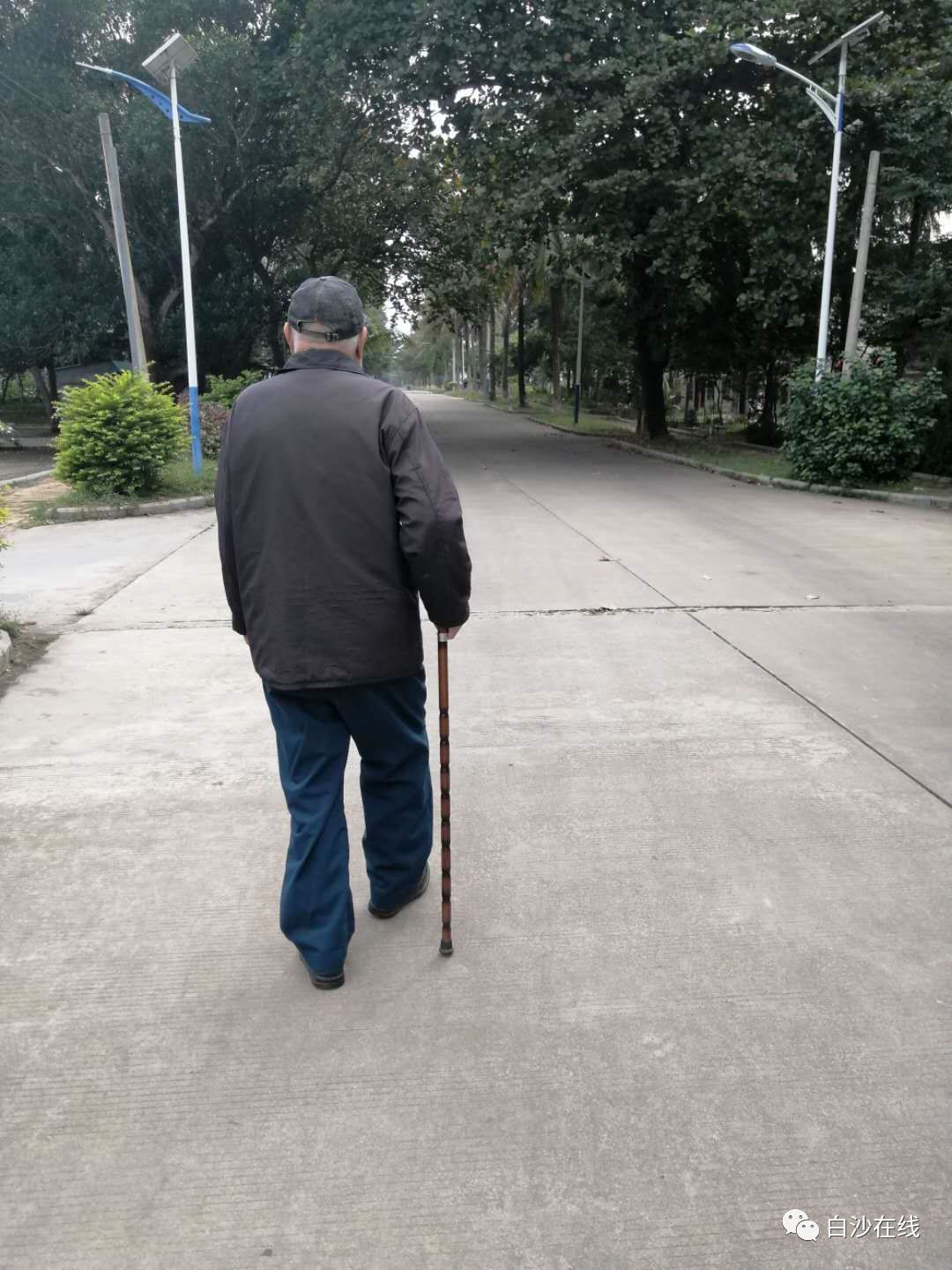 白沙:一位支援海南建设的退伍老兵去世,曾有心酸的童年