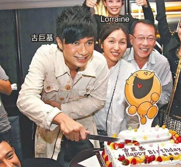 古巨基老婆52岁高龄生产，陪伴基仔20年，她才是