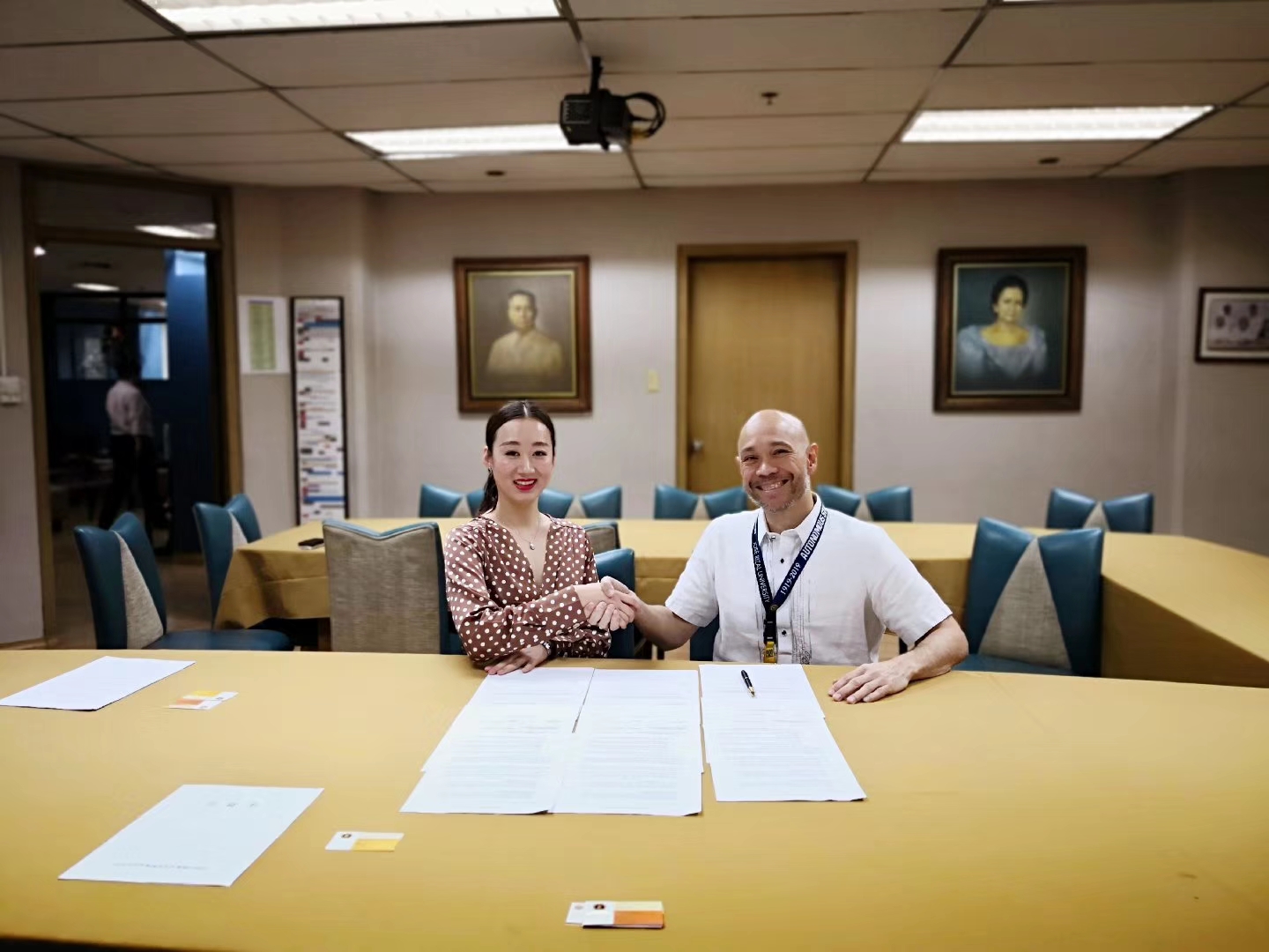 见闻记录|一兮留学与国父大学签署战略合作协议