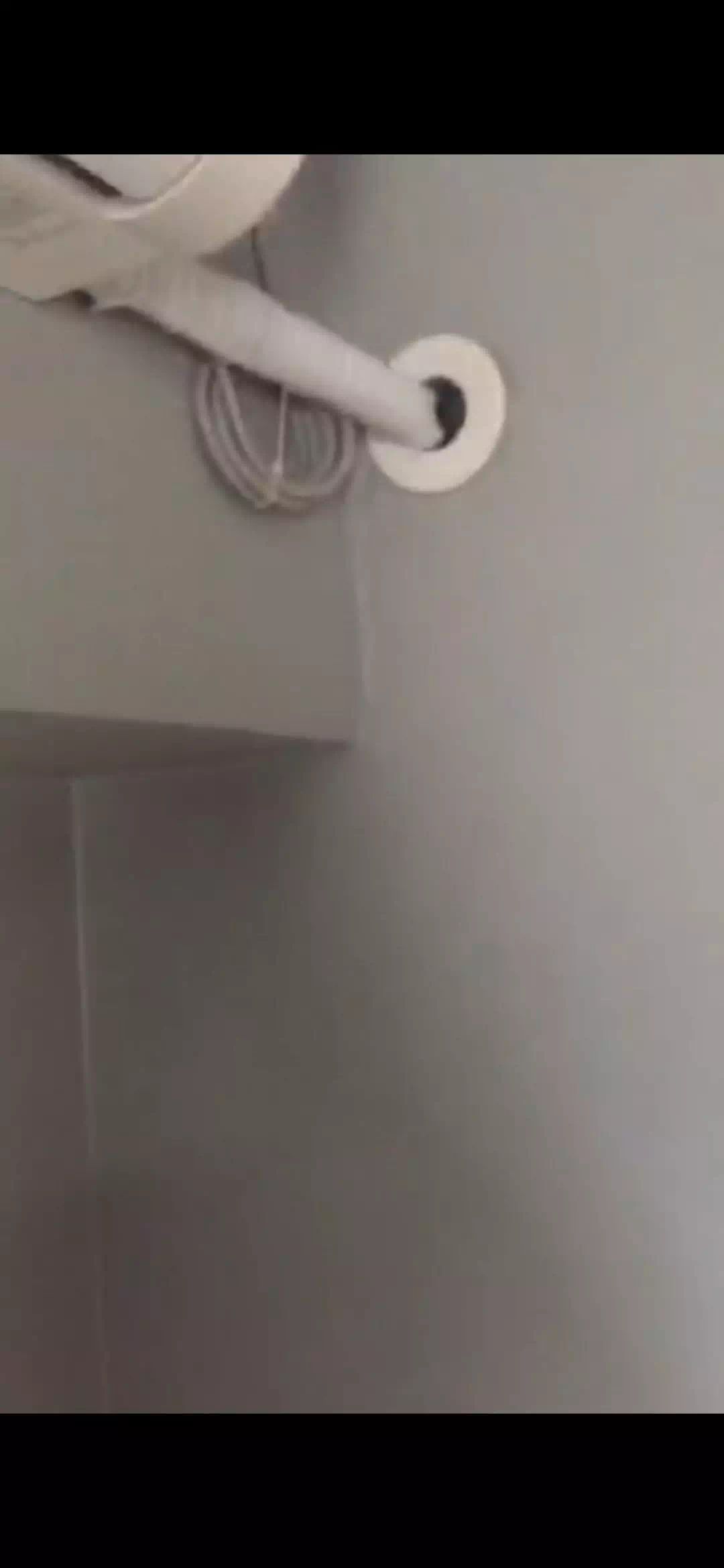 太惊悚！一对夫妻发现石家庄一酒店微型摄像头