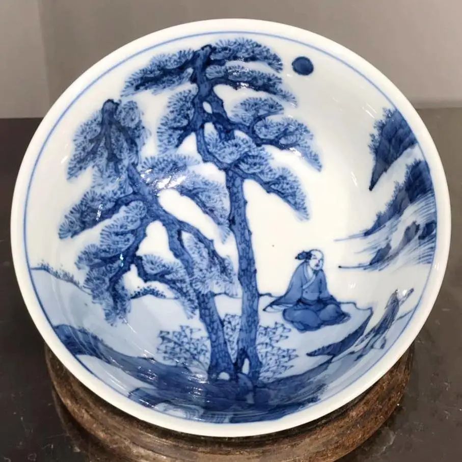 用之美—幽蓝神采-钴蓝料的青花瓷世界·历代青花瓷器的魅力_搜狐网