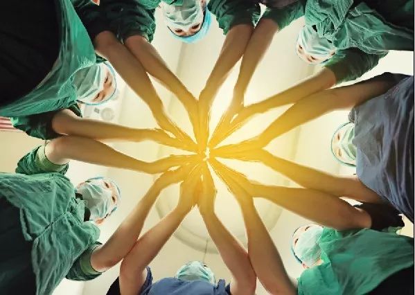 黑龙江省传染病院最后一名确诊患者治愈出院 症状