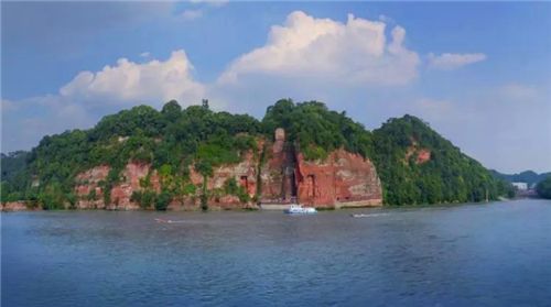 老人发现乐山大佛秘密，获奖5000元，25年后为何