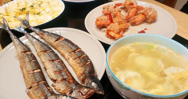 减脂餐晚餐吃几个大虾 f8ade1e6d4274d3589e5c29b813b5679.jpeg