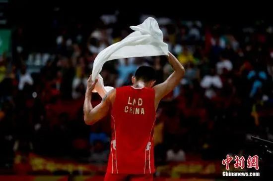 林丹排名_林丹羽毛球图片(2)