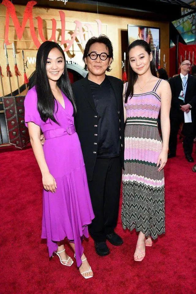 李连杰四女儿各个貌美如花：利智生的万千宠爱