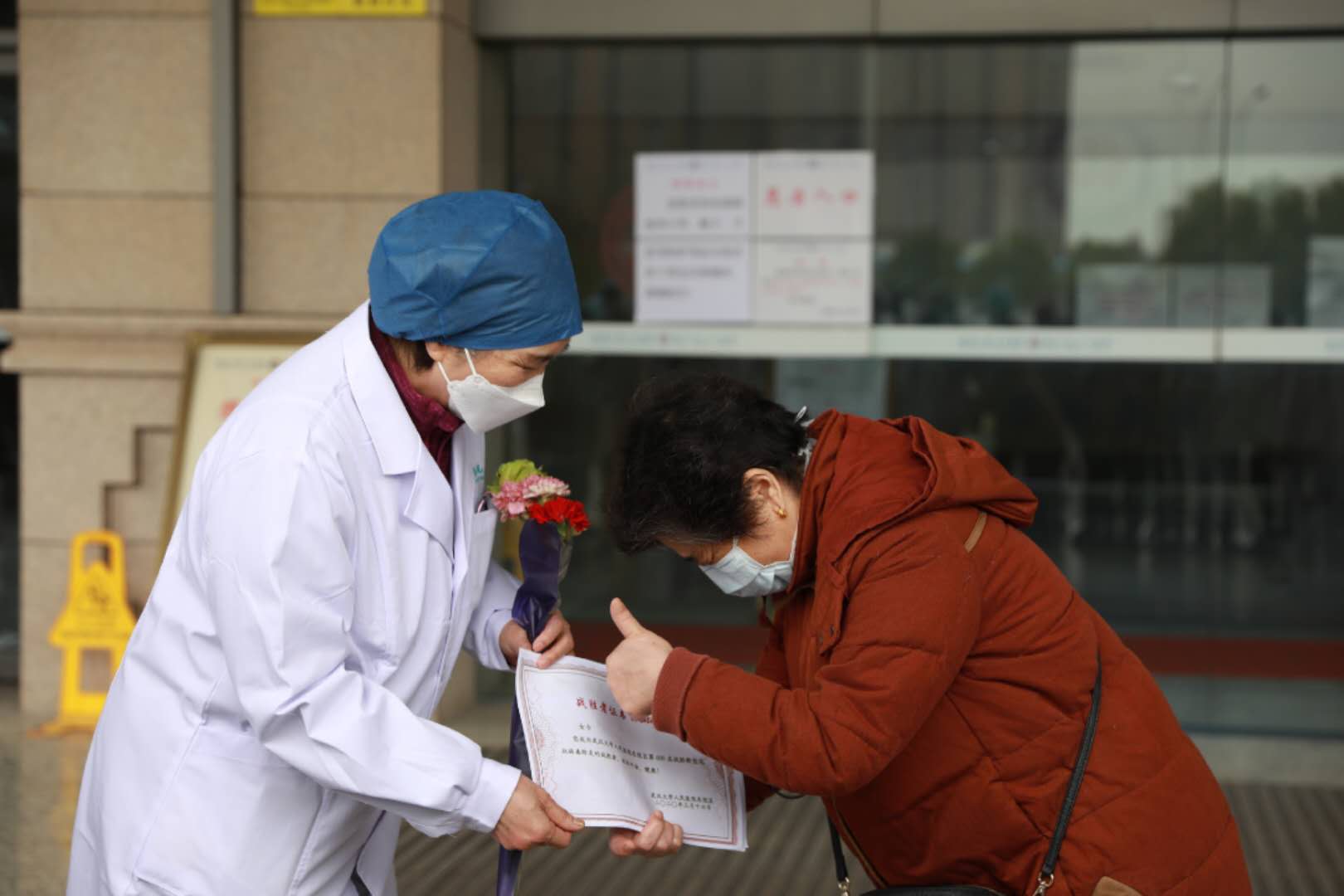 新冠肺炎 | 武汉大学人民医院：持续迎来出院高峰，单日出院39人！