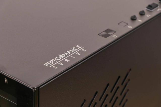 让DIY玩家满足,双侧透高颜值,安钛克P120冰钻机箱上手体验